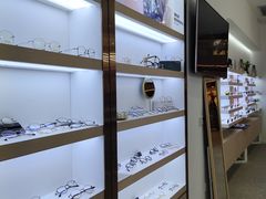 -无界眼镜MaxLess(南翔印象城店)