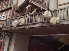 门面-哥老官重庆美蛙鱼头(西湖银泰十一哥店)