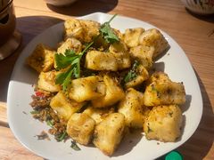 -大头虾越式风味餐厅(光明广场店)