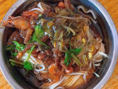 -灵山卢梅燕粉店