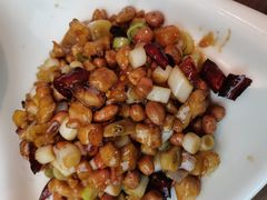 -有红鸡毛店·川菜(建设路店)