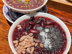 -八月美食小馆(银泰城总店)