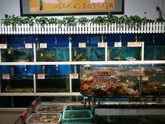 水产区-鑫悦楼煎蟹·16年海鲜大排档