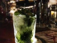 -OX BAR 拉培耶小镇(大连老街店)