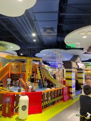 -MELAND CLUB亲子乐园•派对(虹桥万象城店)