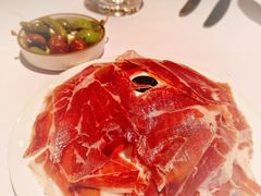 月陈年西班牙火腿-壳里西餐厅Coquille Seafood Bistro(蒙自路店)