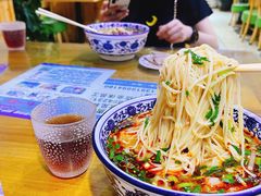 -伊穆祥牛肉面总店·清真