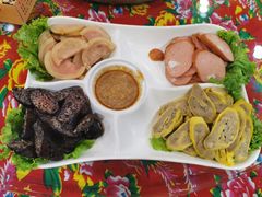 特色拼盘-闯关东东北农家菜(崂山石老人店)