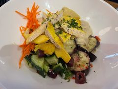 鸡肉甘蓝菜凯撒沙拉-Moka Bros 摩卡站(西单大悦城店)