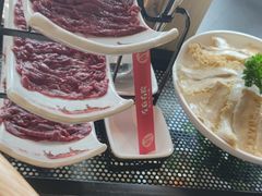 -左庭右院鲜牛肉火锅(浦江欢乐颂店)