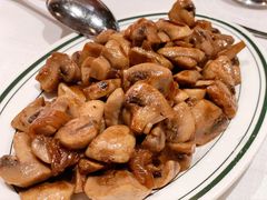 炒蘑菇-Wolfgang’s Steakhouse 沃夫冈牛排馆(上海白玉兰广场店)