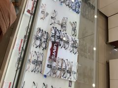 -吴良材眼镜(北中路店)