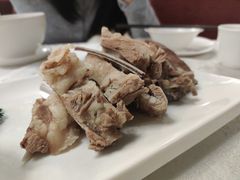 精品手扒肉-那达慕蒙古风味酒楼