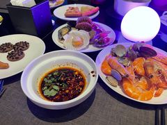-唐拉雅秀酒店-西锦汇空中BBQ·思创餐厅
