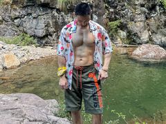 -安吉龙王山峡谷漂流