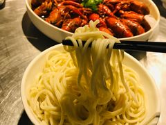 -龙巢盱眙龙虾·牛蛙·烧烤宵夜(八卦岭店)
