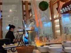 -三人行骨头王火锅(长寿店)