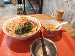 招牌螺蛳粉-螺小胖柳州螺蛳粉(钟楼总店)