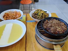 -王菊美食街·王菊面馆(总店)