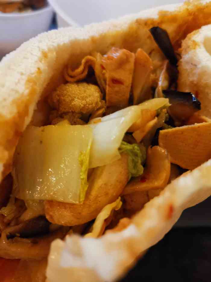 急布可袋·布袋馍夹炸串(望京万科店)-"味道挺好的,可以自己选口味,就