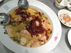 -姚姚酸菜鱼·金戈戈香港豉油鸡(喜荟城联名店)