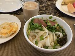 -武汉五月花大酒店(武昌火车站中南路地铁站店)