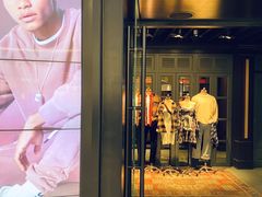 -Hollister Co(杭州万象城店)