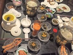 -半岛翡丽海鲜自助餐厅(观风亭店)