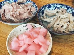 -遵义虾子卢四羊肉粉(大沽路店)