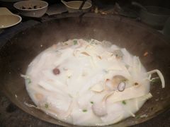 -鲜潭蒸汽石锅鱼(五道口购物中心店)