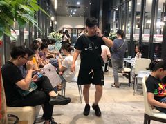 -煲王粤菜餐厅(中侨中心店)