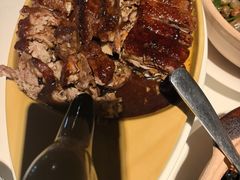 -八府香鸭·啫啫煲(华山路店)