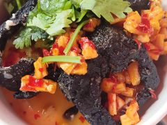 -黑色经典臭豆腐·湖南特产(步行街店)