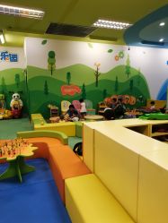 -莫莉幻想儿童乐园(北京丰台永旺店)