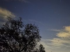 -鬼笑石后山停车场