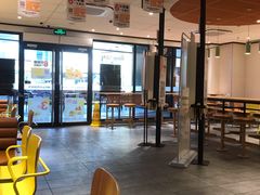 大堂-麦当劳(顾村公园店)