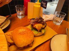 -The Diner X餐厅(青岛万象城店)