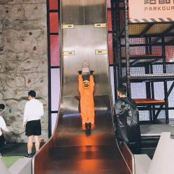 点击看大图 -嗨翻Hi-Fun竞技主题乐园·蹦床团建生日聚会(五棵松华熙店)