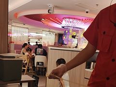 -海底捞火锅(杭州庆春路夜宵主题店)