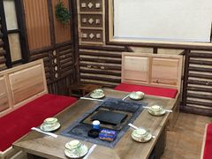-三锅莊·牦牛肉火锅·香格里拉特色藏餐宴请餐厅(昆明创始店)