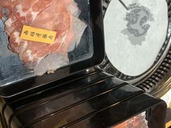 -匠牛亭·锅物烧肉放题自助(昆百大·泰业城店)