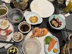 -半岛翡丽海鲜自助餐厅(观风亭店)