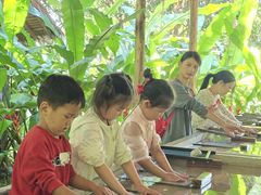 -大象粑粑造纸公园