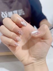 -瞧·享轻奢美甲美睫