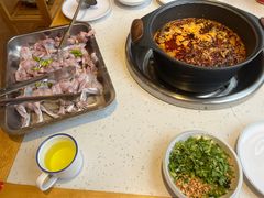 -佬缸炮江湖川菜(玉林店)