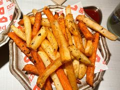 -春树下·树屋花房西餐厅(罍街AS1980店)