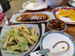 -毛辣果·贵州红酸汤牛肉火锅(西单店)
