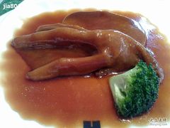 灵菇扣鹅掌-名汇粤菜馆(黄兴路店)