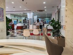 -上海市静安区图书馆(新闸路馆)