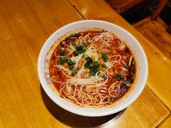 -八一路好吃街(雨田商务大厦店)